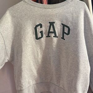 GAP Heather Gray Logo Sweatshirt